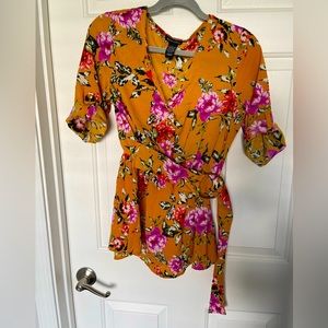 Soho Girls Peplum Top‎ with Button Sleeve and Accent Belt. Large